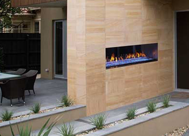 Outdoor Palazzo See-Through Gas Fireplace