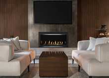 Load image into Gallery viewer, Cosmo 32 Gas Fireplace
